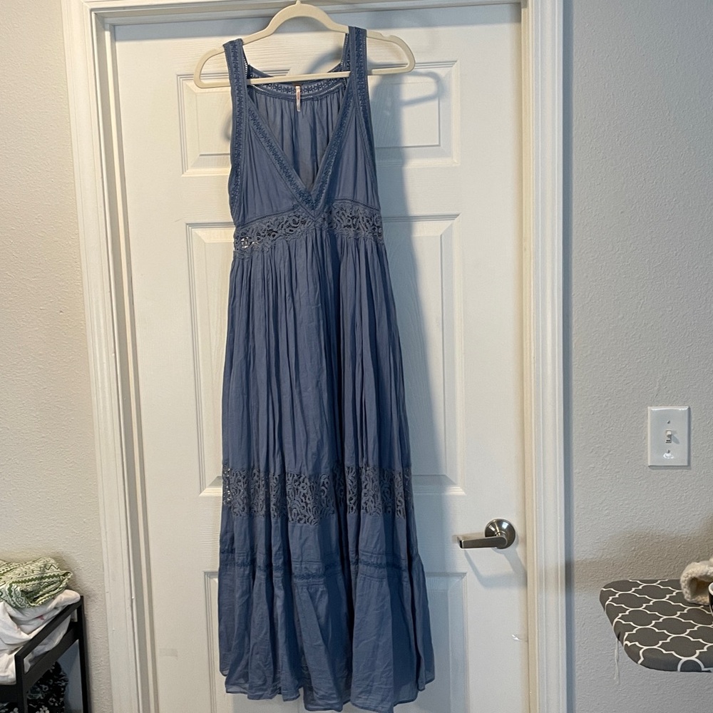 Free People Dusty Blue Sleeveless Maxi Dress Laced Embroidered Size Small - Picture 3 of 11